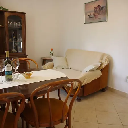 Apartament Sonja Podgora