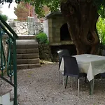 Sonja Apartman